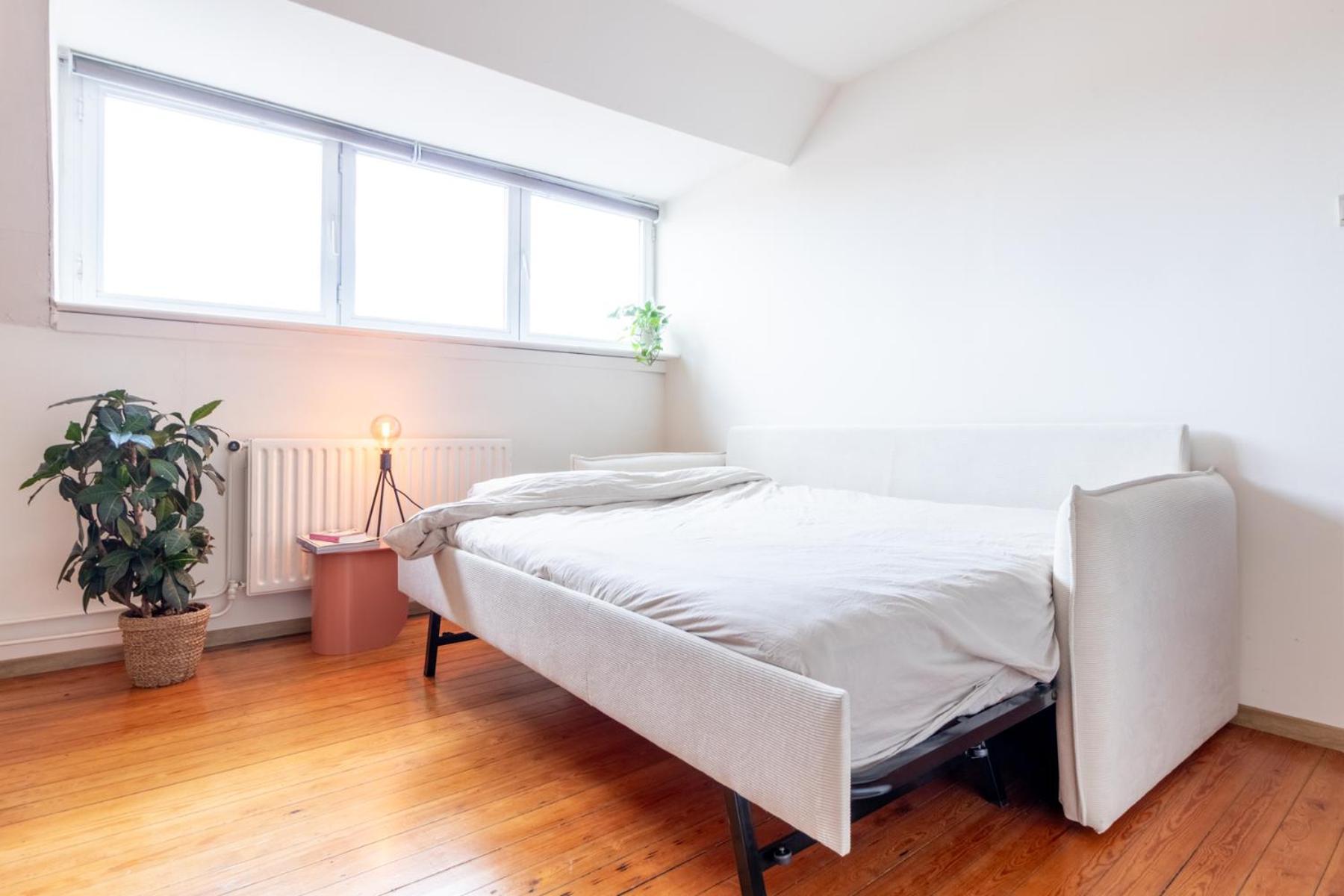 Guesthouse Private Studio Nearby Old Town Гент Экстерьер фото